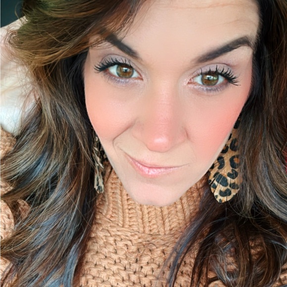 Meet your Posher, Kim - Picture 1 of 1